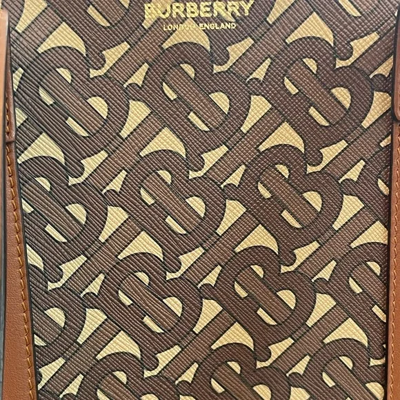 Burberry “Large” Monogram Stripe E-Canvas Tote Bag - Picture 3 of 11